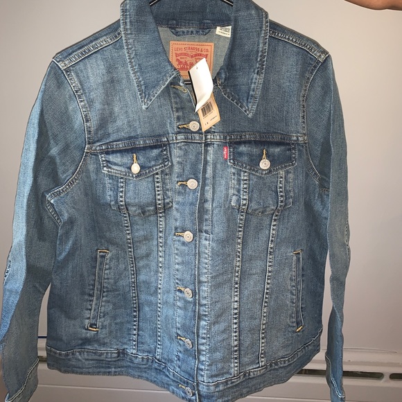 Levi's Jackets & Blazers - Jean jacket Levi’s